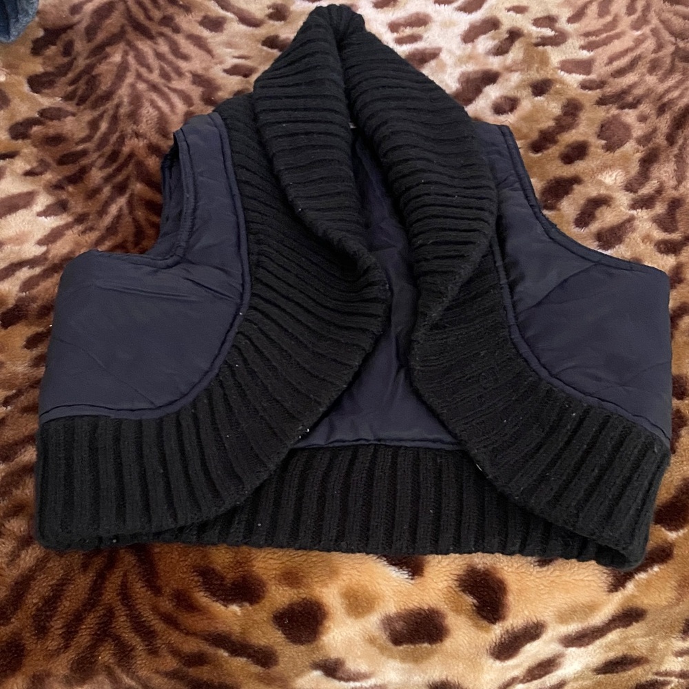 Black Ribbed Women's Sweater Vest